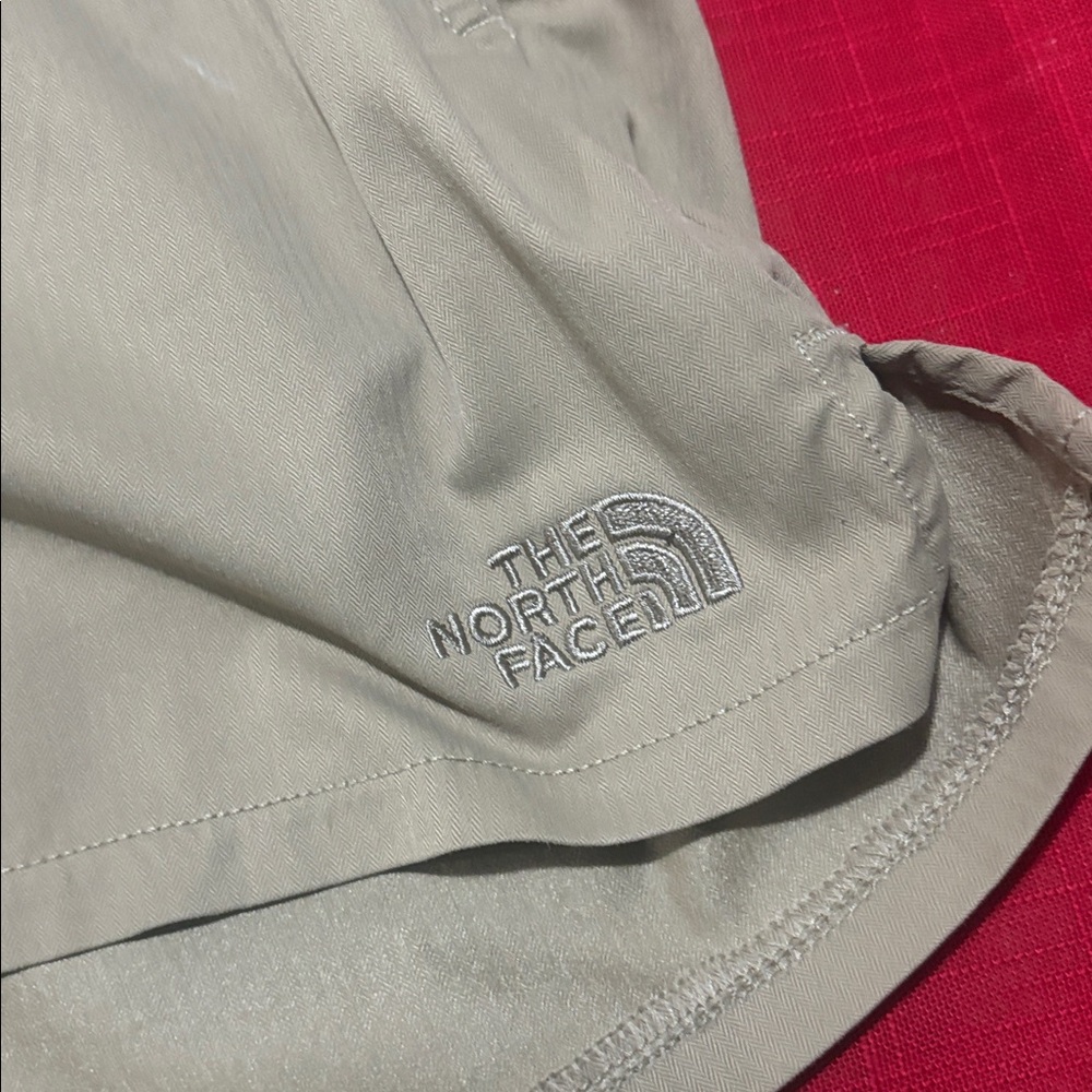 THE NORTH FACE APHRODITE MOTION SHORTS - Picture 2 of 10